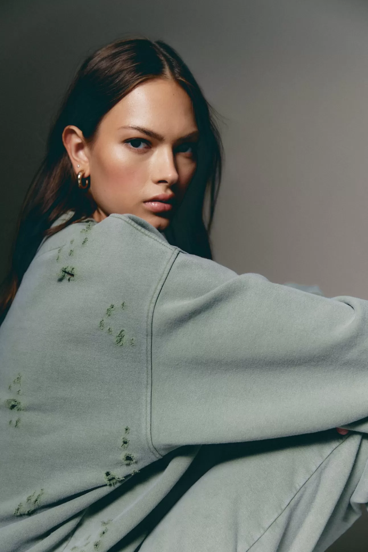 The Akala Studio Sweats^Distressed Green Set