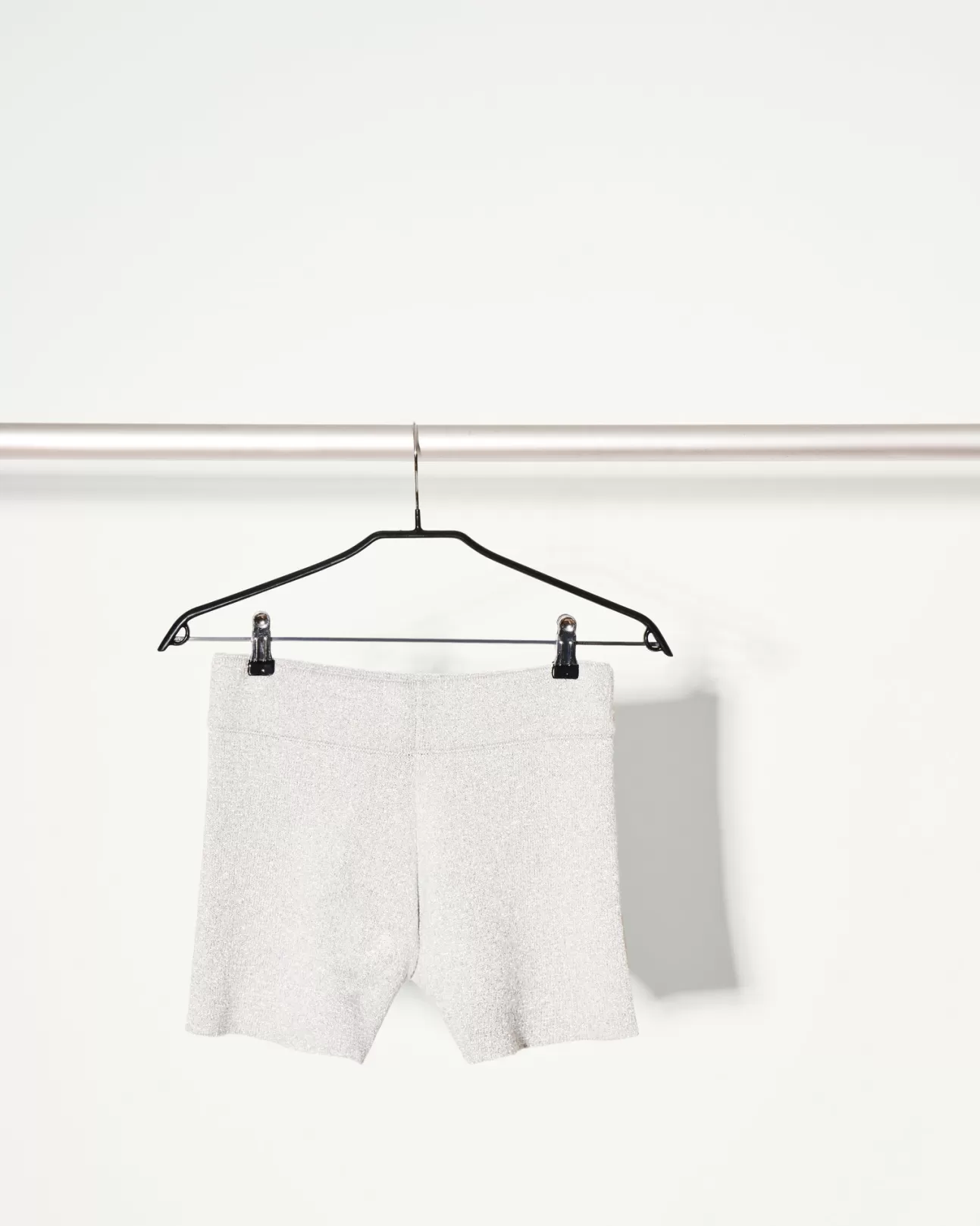 The Akala Studio Pantalones^Helena Shorts