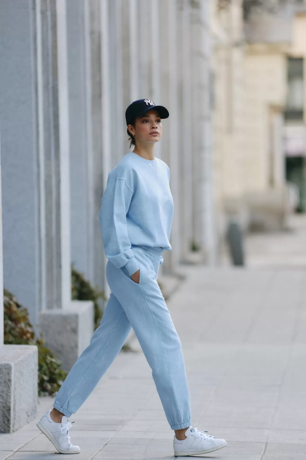 The Akala Studio Pantalones^Ice Blue Pants