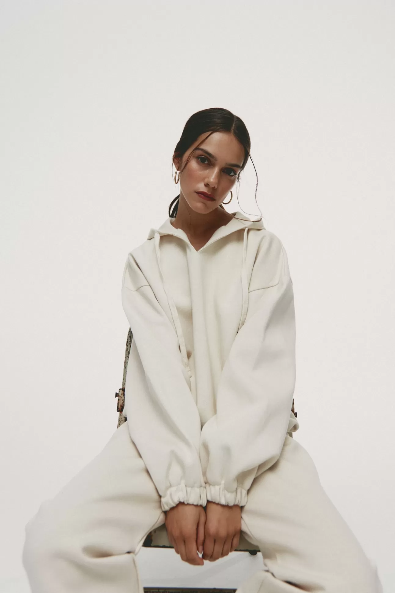 The Akala Studio Sweats^Polar White Set