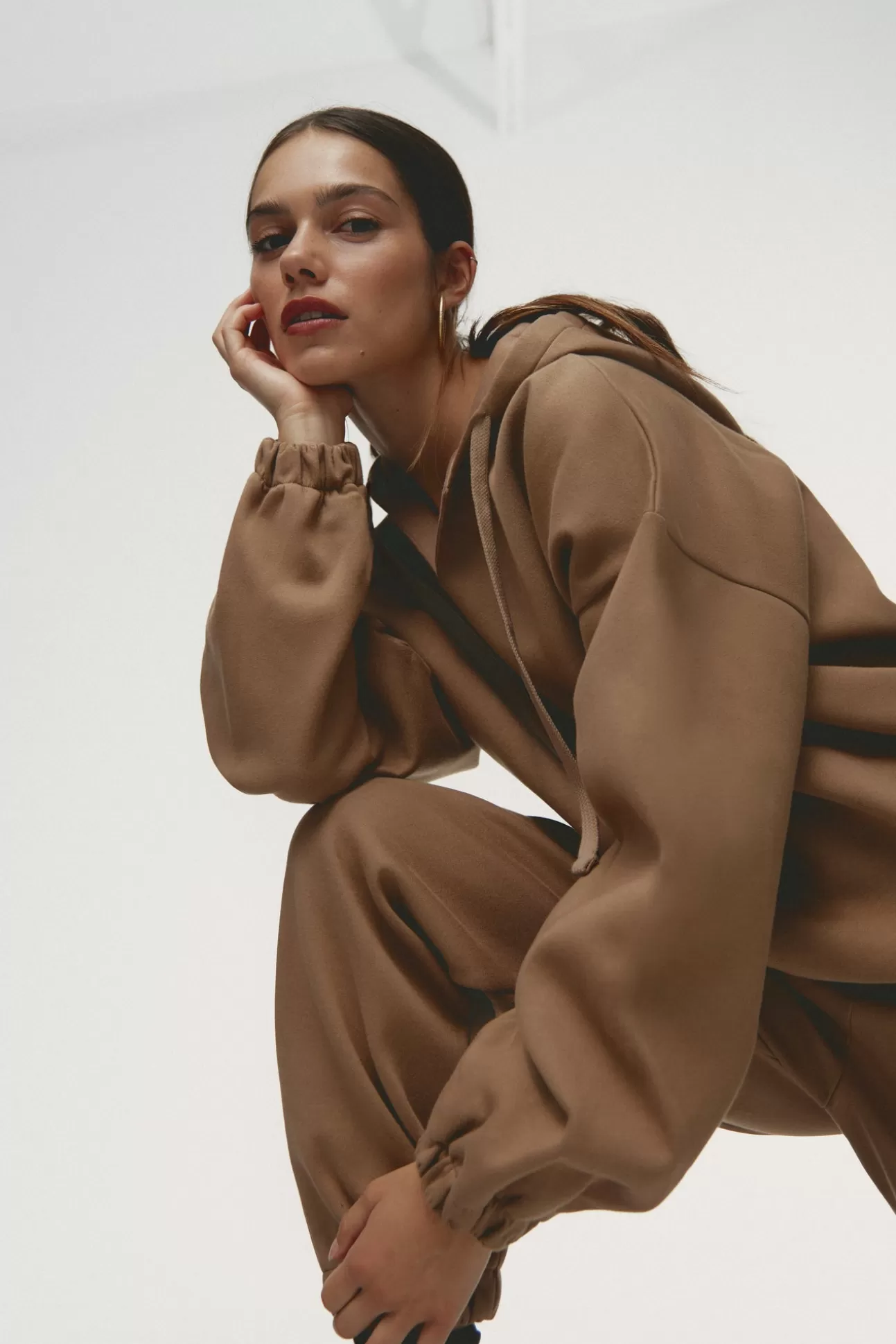 The Akala Studio Pantalones^Soft Camel Jogger Pants