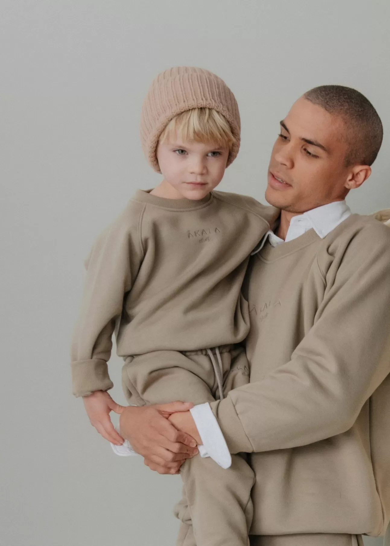 The Akala Studio Sweats^Sudadera Sand Niños